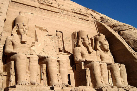 Asuan: Prywatna wycieczka do świątyni Abu Simbel lotem