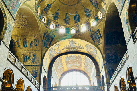 Venetië: Voorrangstoegang tot de Basiliek van San Marco &amp; rondleidingEngelse tour