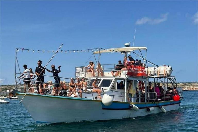 Malta: Comino, Blue Lagoon, and Caves, 3.5 hours Boat Tour