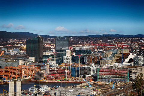 Oslo: History, Highlights and Secrets Tour