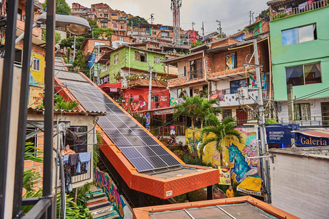 City Tour: Graffiti Tour Comuna 13 + Downtown Medellín