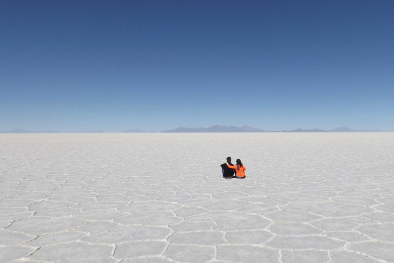 Von San Pedro de Atacama: Uyuni Salzwüste 4 Tage