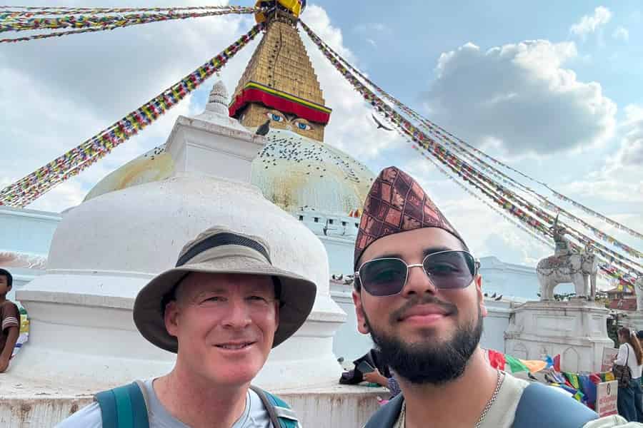 Kathmandu: Boudhanath, Pashupati, Kunstgalerie & Aarati-Tour. Foto: GetYourGuide Kathmandu: Boudhanath, Pashupati, Kunstgalerie & Aarati-Tour. Foto: GetYourGuide