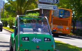 SpinachTours Funchal | GPS Self-Guided Storytelling car