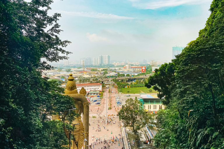 Kuala Lumpur: Förorter och Batu Caves HalvdagsutflyktDelad tur för minst 2 vuxna