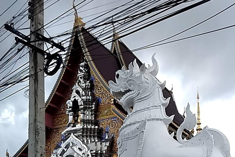 Chiang Rai: Full Day Sightseeing Tuk-Tuk Tour