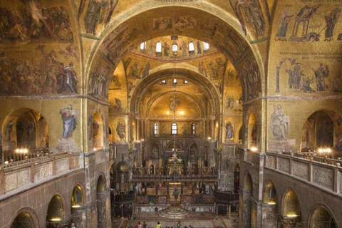 Venetië: Basiliek van San Marco Exclusieve Nachttour met Ticket