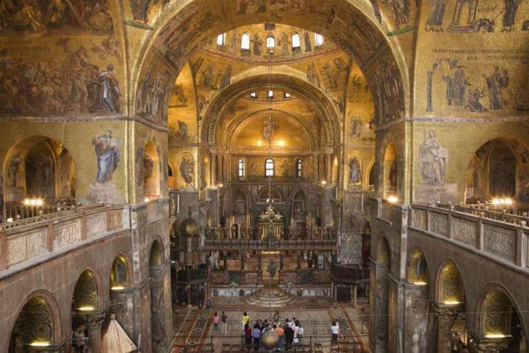 Venetië: Basiliek van San Marco Exclusieve Nachttour met Ticket