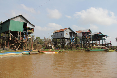 Floresta de elefantes de Kulen e lago Tonle Sap em tour particular