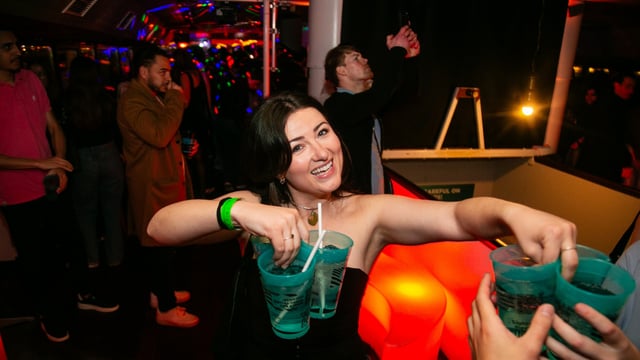 Budapest: party in barca sul Danubio | Drink | Cibo | After party