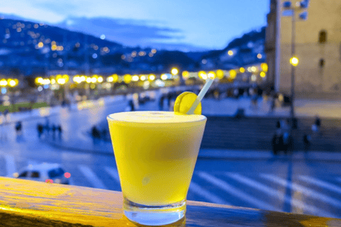 Da Cusco: Planetario, Pisco Sour e cena notturna