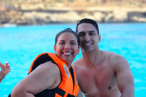 Protaras: Medusa Chill-Out Cruise to Blue Lagoon & Sea Caves