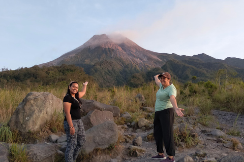 Yogyakarta : 3 - Heures Mont Merapi Jeep guidée avec prise en charge