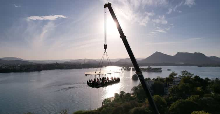 Aurosky: SkyDining & adventure ride with view of entire city