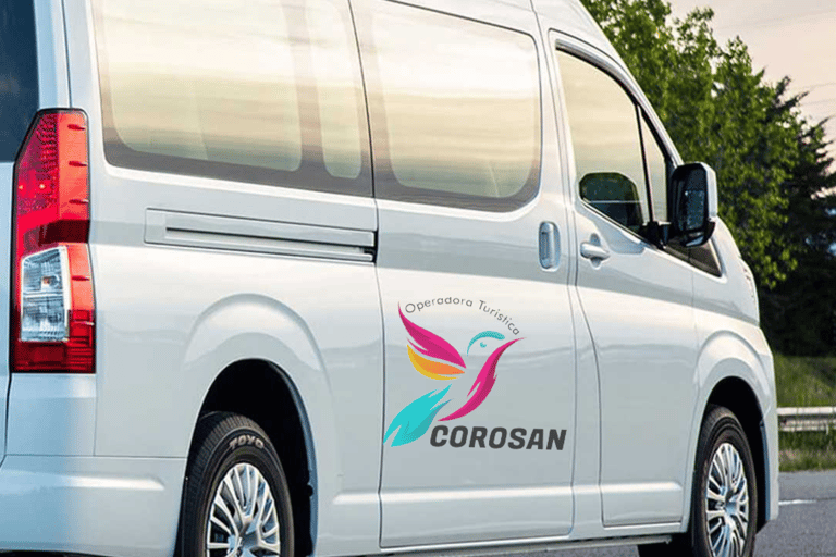 Cancun: Prywatny transfer z lotniska do strefy hotelowejLotnisko Cancun - strefa hotelowa Cancun w obie strony