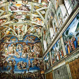 Vatican: Museum, Sistine Chapel & Raphael Rooms Evening Tour