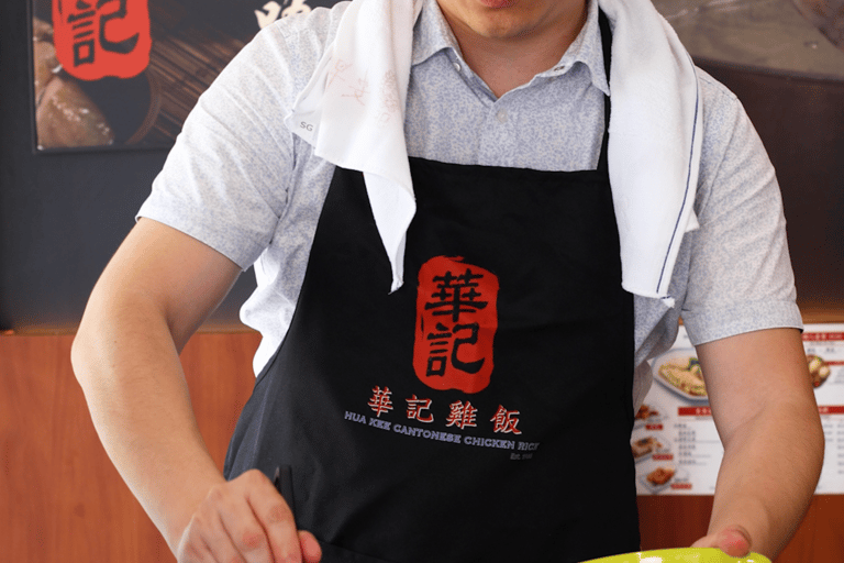 Singapore: Master Chicken Rice with a Local Hawker