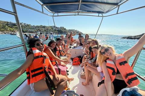 Puerto Escondido: Boat tour to enjoy the sunset