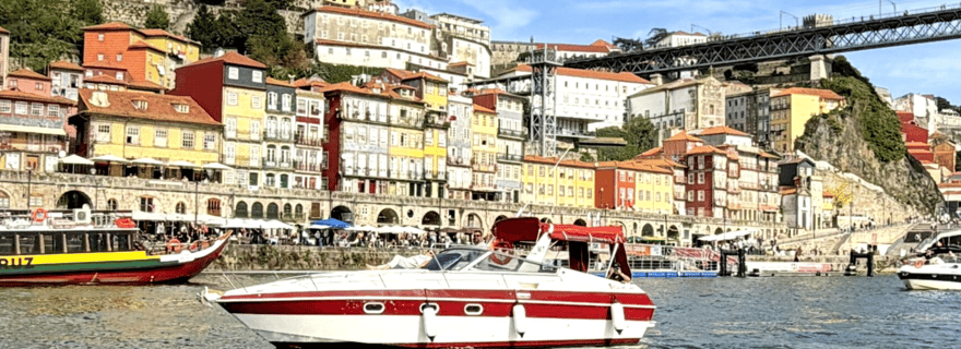 Porto : croisière des six ponts sur le Douro et dégustation de vin de Porto (max. 10)