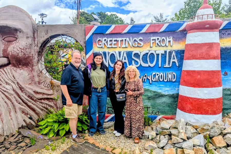 Peggy's Cove, Lunenburg & 2 versteckte Schätze – Tagestour. Foto: GetYourGuide Peggy's Cove, Lunenburg & 2 versteckte Schätze – Tagestour. Foto: GetYourGuide