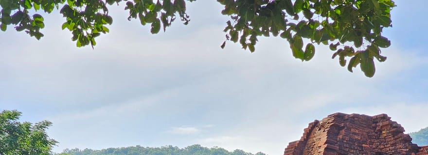 Hoi An : Visite matinale de My Son avec Banhmi et café