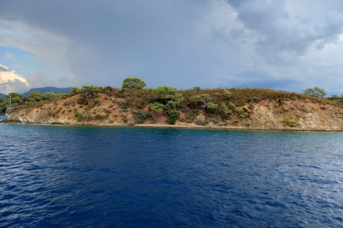 Fethiye : Excursion en bateau dans les îles avec déjeuner et transfert à l'hôtel