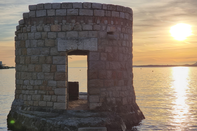 From Cannes: The most beautiful places to visit between city and nature The most beautiful places: Cannes, Théoule-sur-Mer, Esterel, Mougins