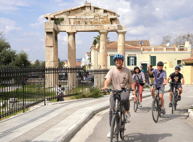 Athens: Sunset Bike Tour