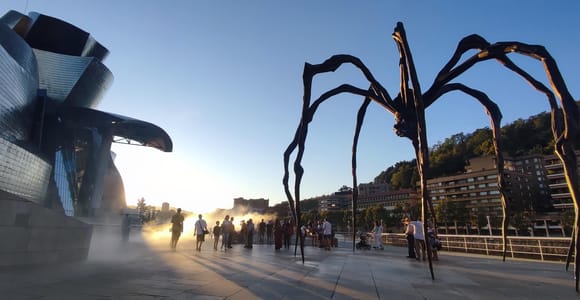 San Juan de Gaztelugatxe & Bilbao: Private Day Trip
