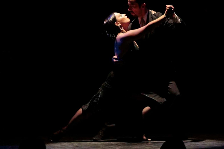 Omero Manzi: OnlyTango ShowOmero Manzi: OnlyTango Show + Trasferimento gratuito.