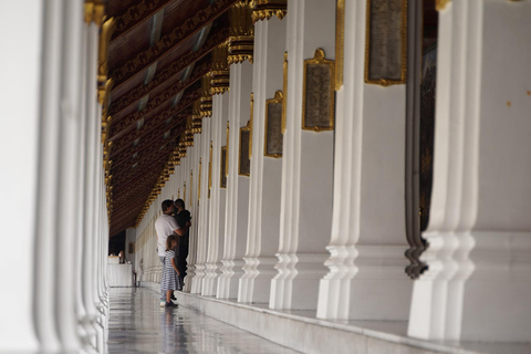 Bangkok: Grand Palace, Wat Pho, Wat Arun Sacred & Local Tour Tha Maharaj