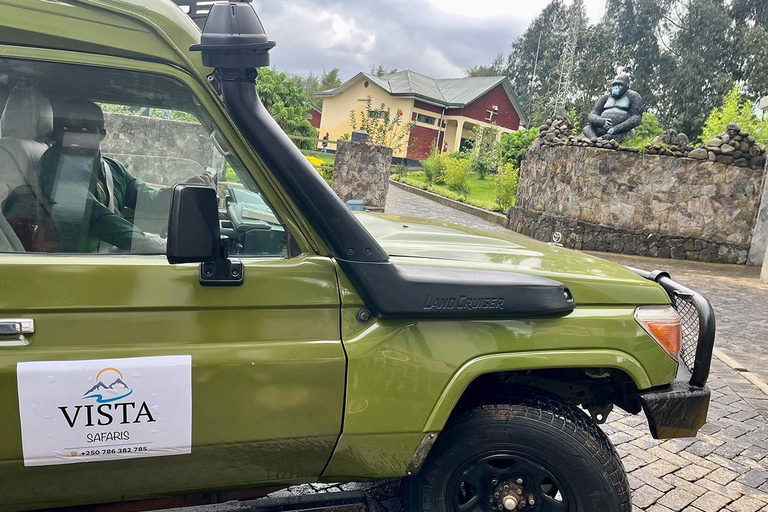 From Kigali: Bisoke Summit Trek, Crater Lake 1 Day Safari