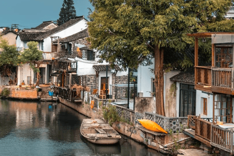 Tour Privado de 2 Días por el Skyline de Shanghái y el Jardín de SuzhouCon todas las admisiones