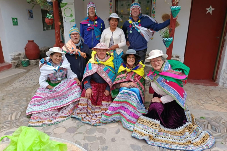Arequipa: 2-Day Colca Canyon Tour to Puno with Homestay
