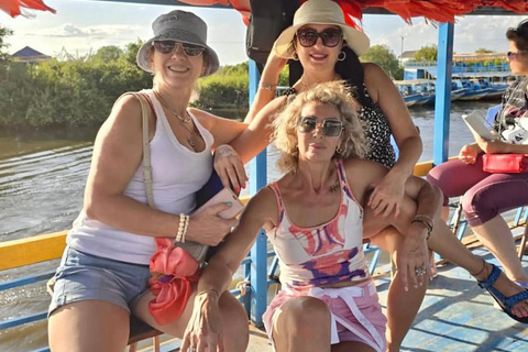 Siem Reap: Angkor Wat & Tonel Sap Floating Village Tour Floating village tour (2:30pm -6:00pm)