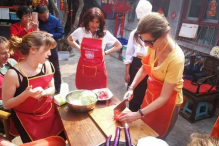 Beijing: Hutong Dumpling Making and Walking Tour