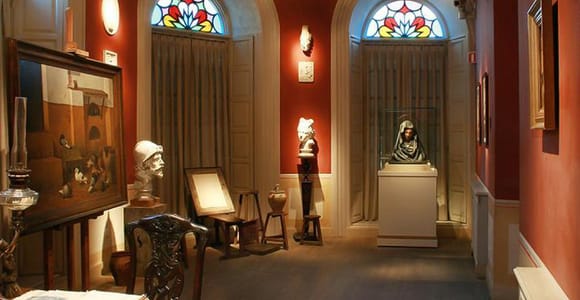 Malaga: Guided tour of Picasso&#39;s Birthplace Museum