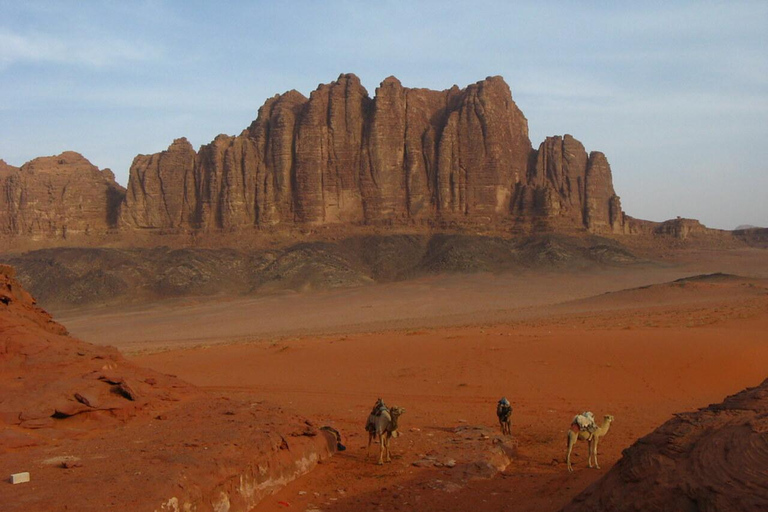 瓦迪拉姆沙漠探险之旅：超越地平线2-Hour 4x4 Safari