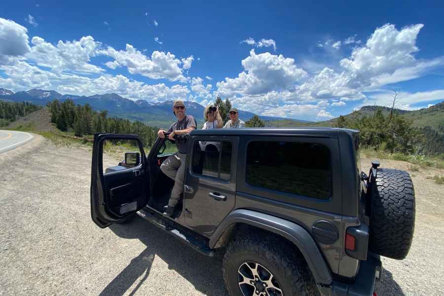 Von Denver aus: Rocky Mountains Jeep Tour mit Picknick-Mittagessen. Foto: GetYourGuide