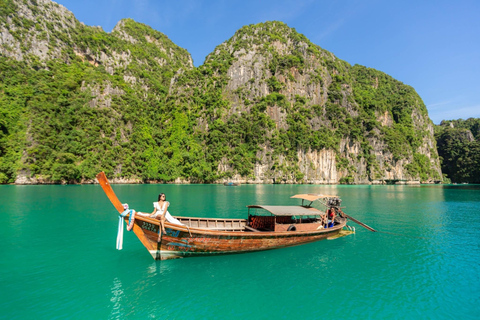 Au départ de Phi Phi : excursion d&#039;une demi-journée en bateau à longue queue pour faire de la plongée en apnée