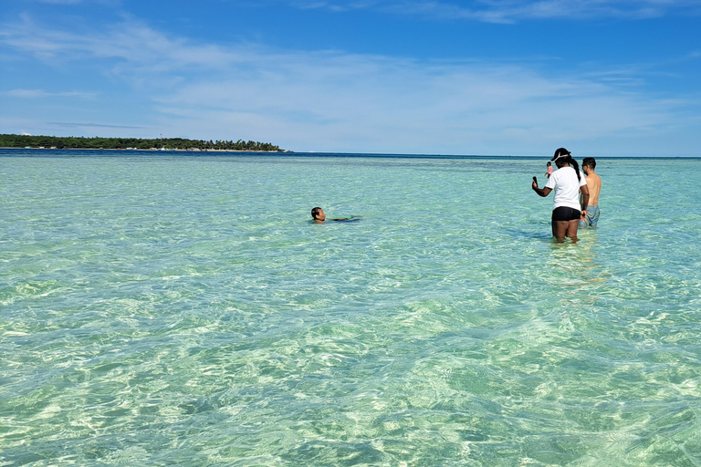 Snorkel y barbacoa en la costa