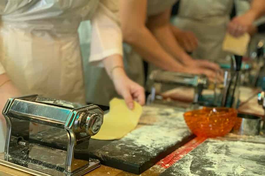 Venedig: Pasta- und Tiramisu-Kochkurs mit Wein