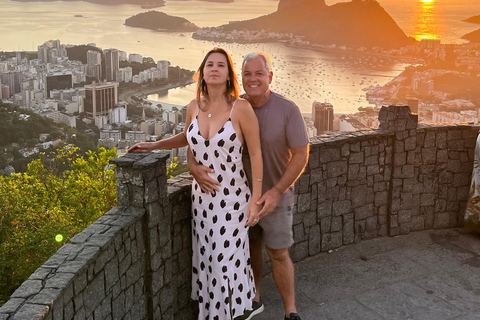 Sunrise (Dona Marta) + Christ the Redeemer + Sugarloaf Tour