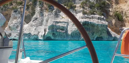Veleggiata a Cala Goloritzè Gita in barca a vela