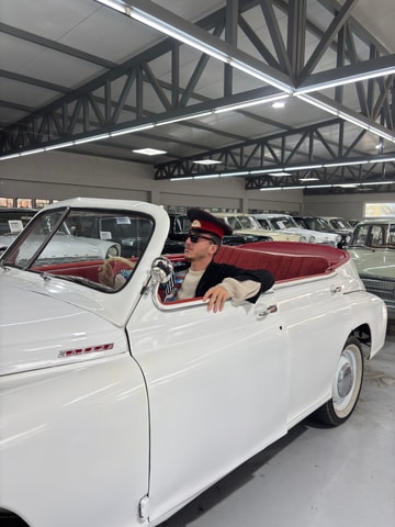 Tbilisi Vintage Legends: Soviet Classic Car Tour with Pickup