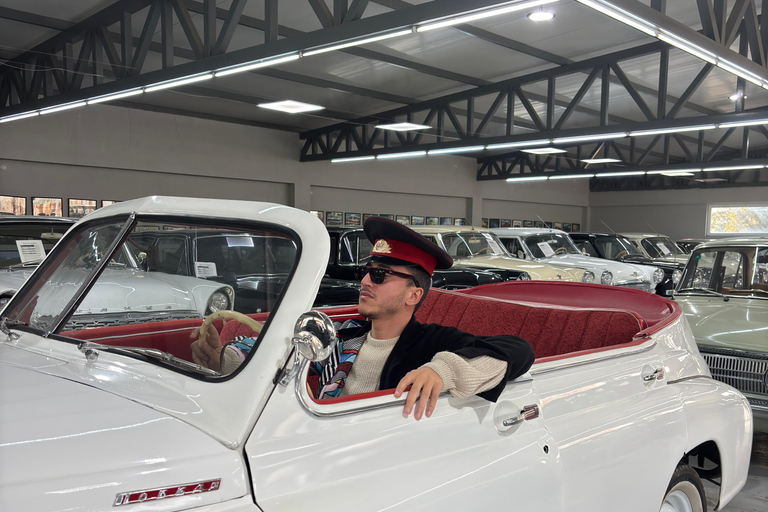 Tbilisi Vintage Legends: Soviet Classic Car Tour with Pickup