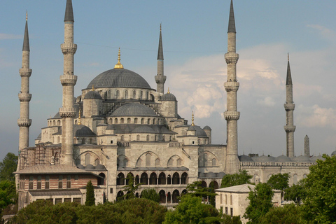 Hagia Sophia & Blue Mosque Combo: Entry + Audio Guides