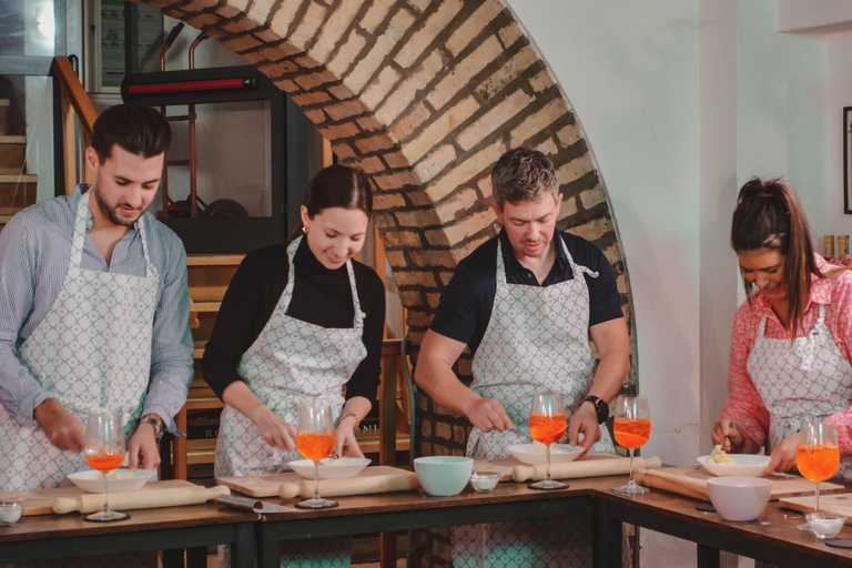 Rome Cooking Class: Make Pasta & Mix 3 Spritz Cocktails Private Experience