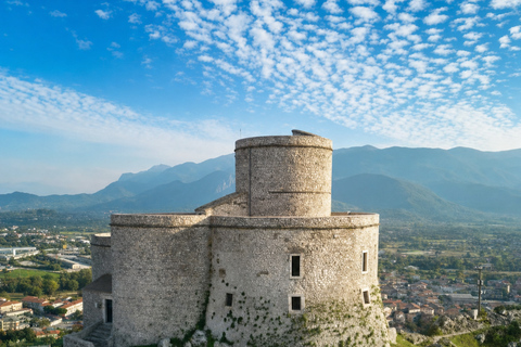 Montesarchio: Guided Walking Tour with the Castle and the Crater of Assteas Montesarchio: Guided Walking Tour with Castle and Assteas Crater