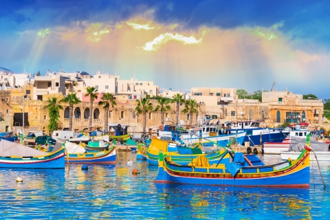 Au départ de Sliema : Croisière autour de Malte avec déjeuner et transfertsY compris le transport